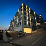 Lisi * Lezhë