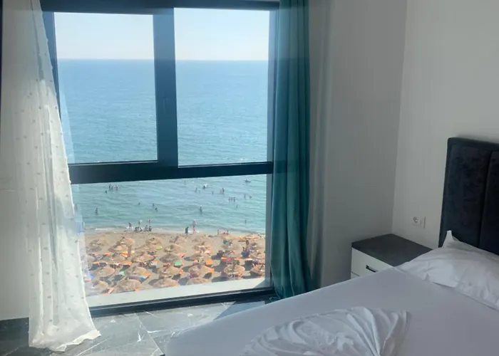 Lisi Apartment